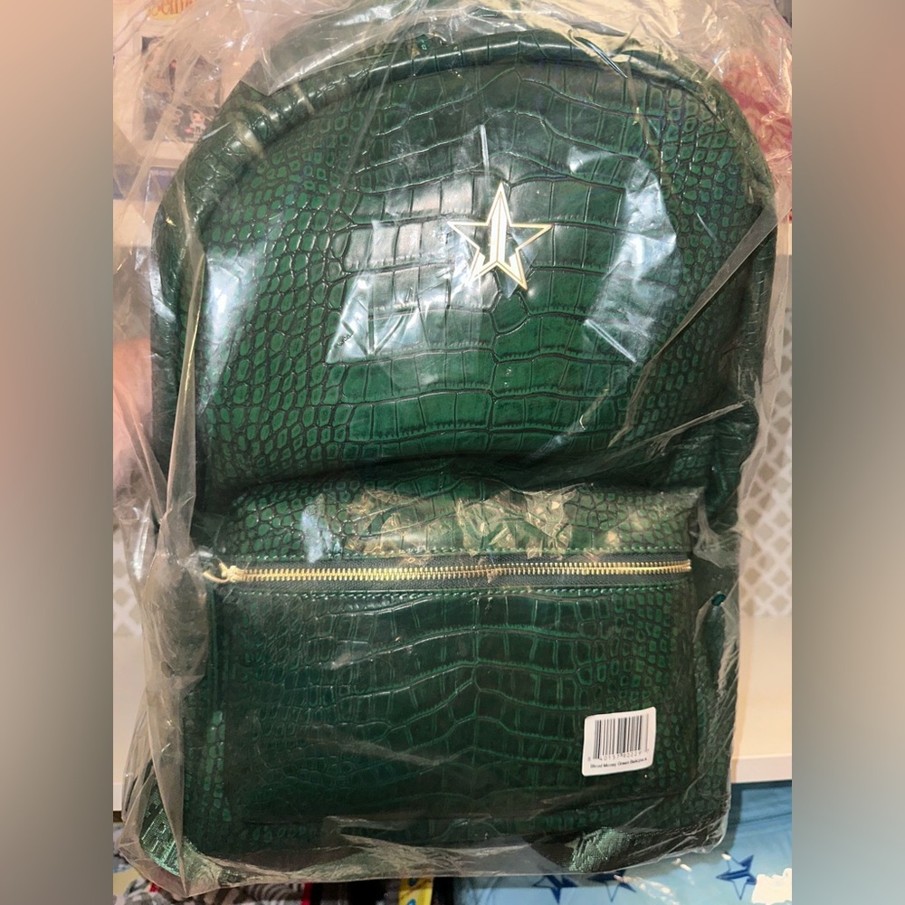 Jeffree Star Cosmetics Green Faux Crocodile Leather Backpack. Rare - Picture 4 of 8